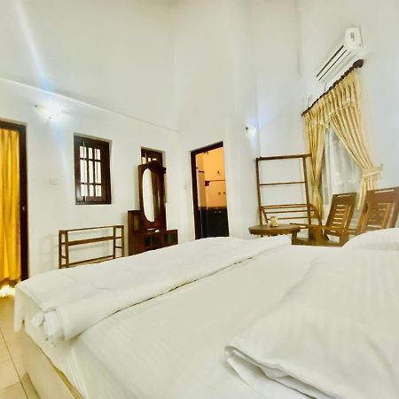 Hikka Paradise Guest House Хиккадува Экстерьер фото