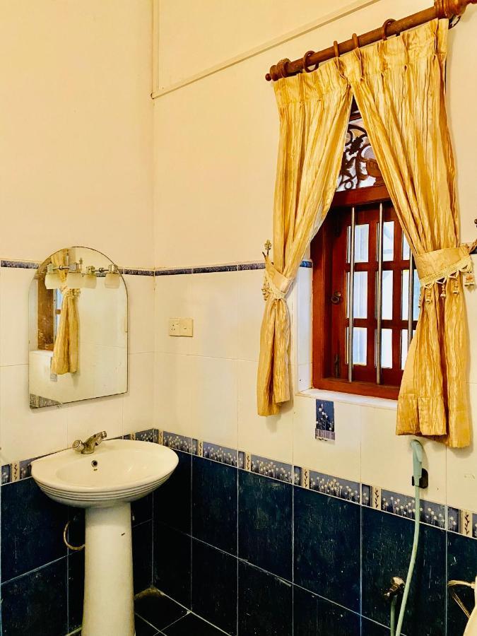 Hikka Paradise Guest House Хиккадува Экстерьер фото